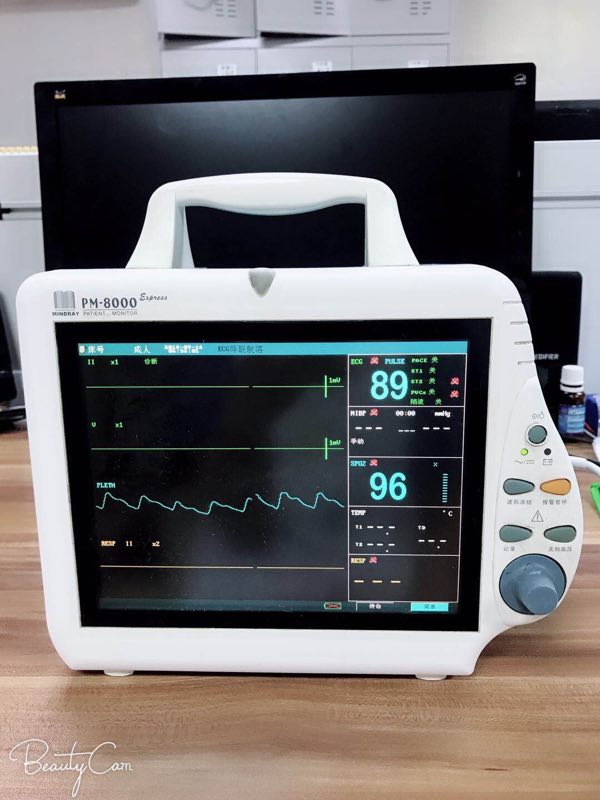 宁波私人救护车租赁费用