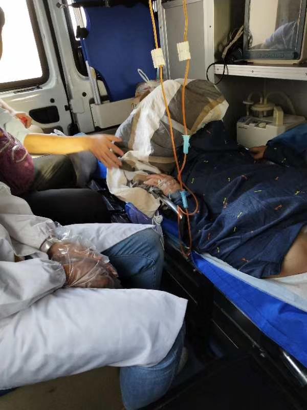 宁波私人救护车租车电话