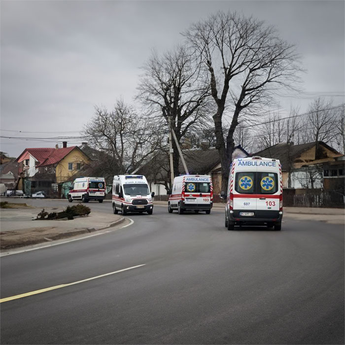 宁波出租救护车联系电话