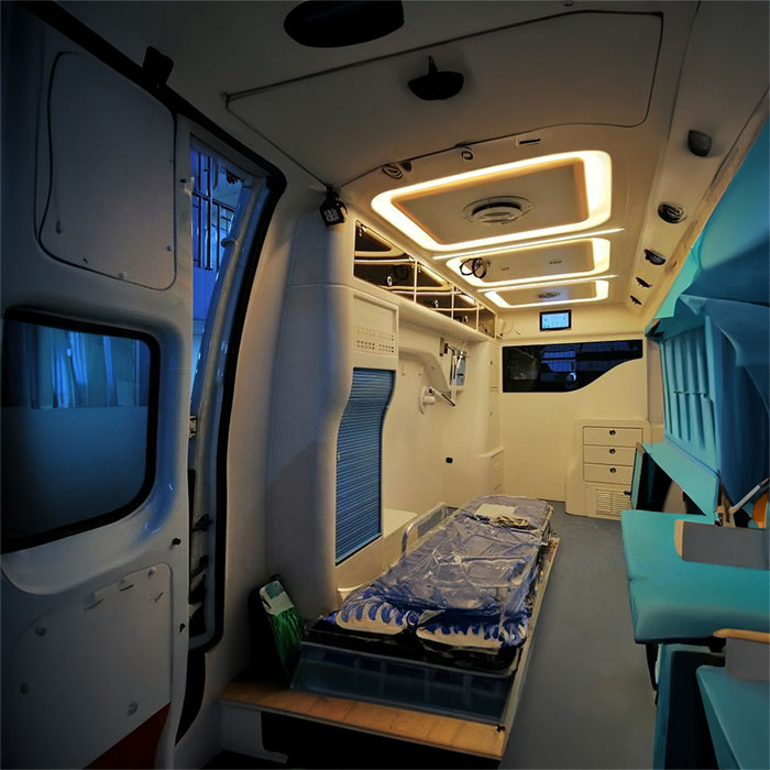 宁波租赁私人救护车联系电话