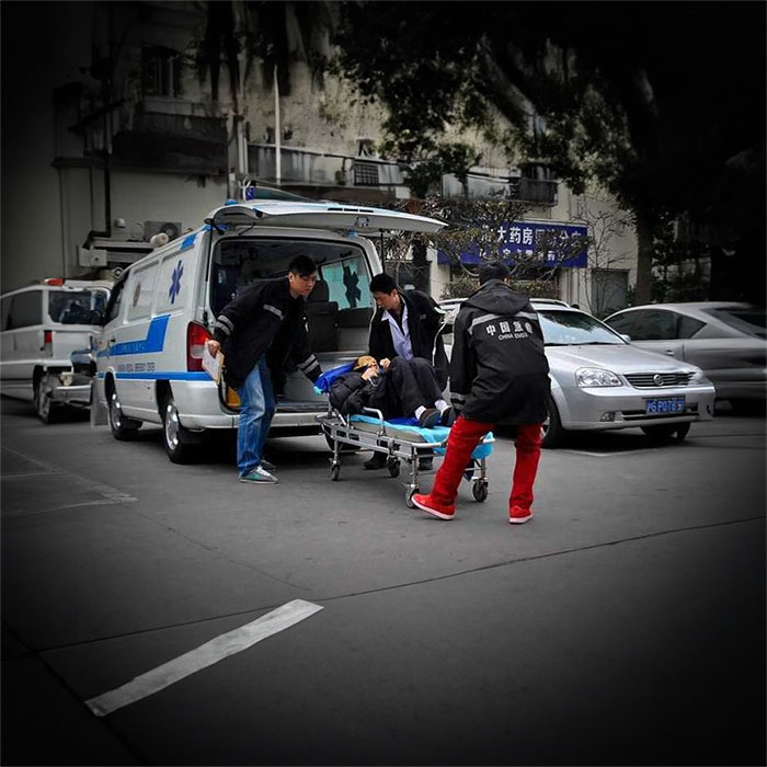 宁波出租救护车电话号码