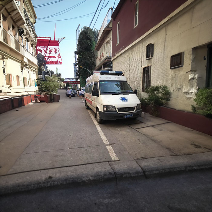 宁波租赁私人救护车电话号码