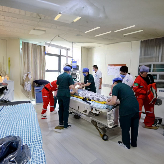 宁波租赁私人救护车联系方式