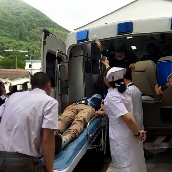 宁波出租救护车