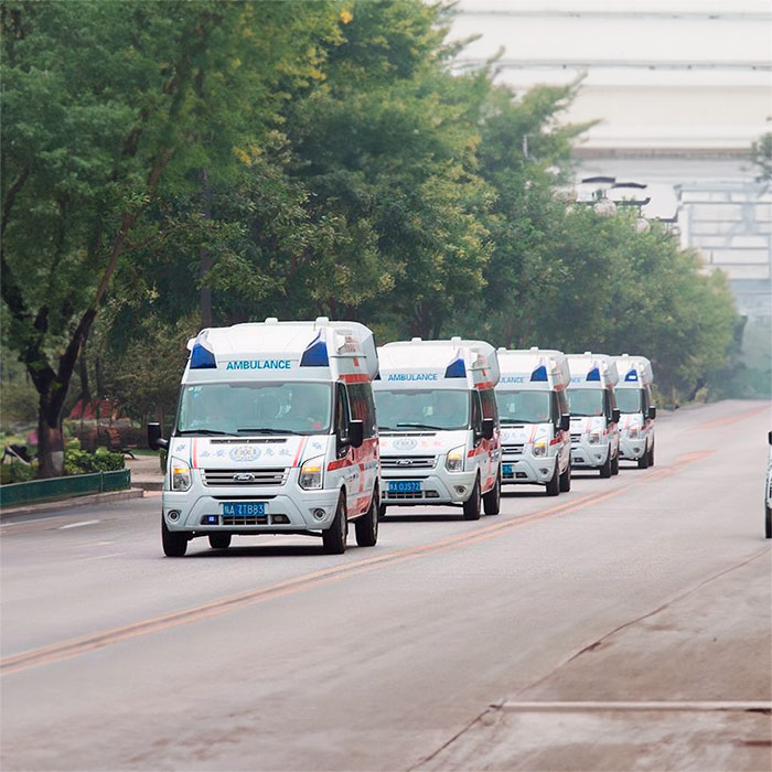 宁波租赁私人救护车联系电话