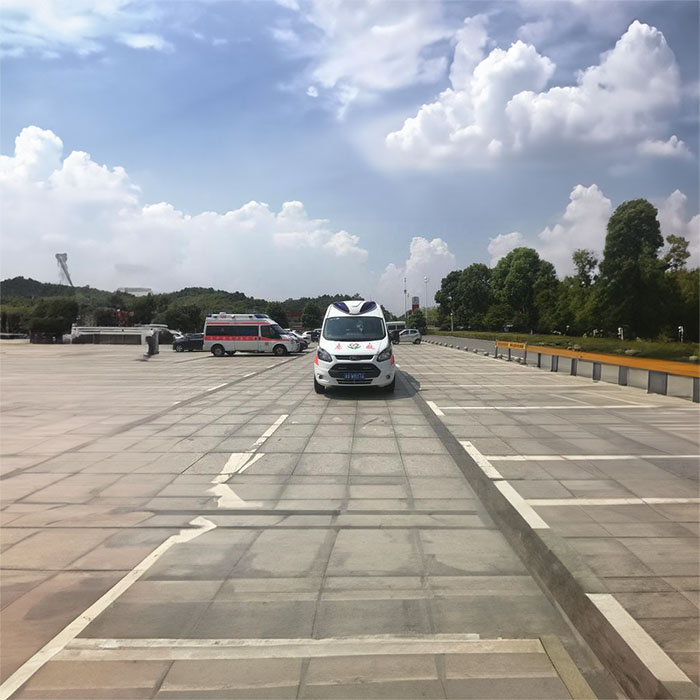 宁波租赁救护车联系电话