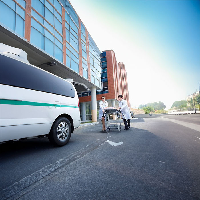 宁波租赁私人救护车联系电话