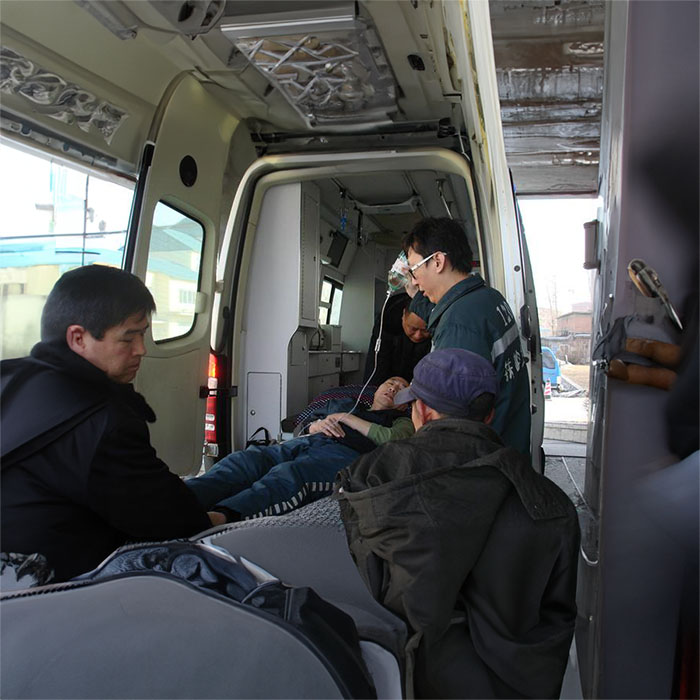 宁波租赁私人救护车联系电话