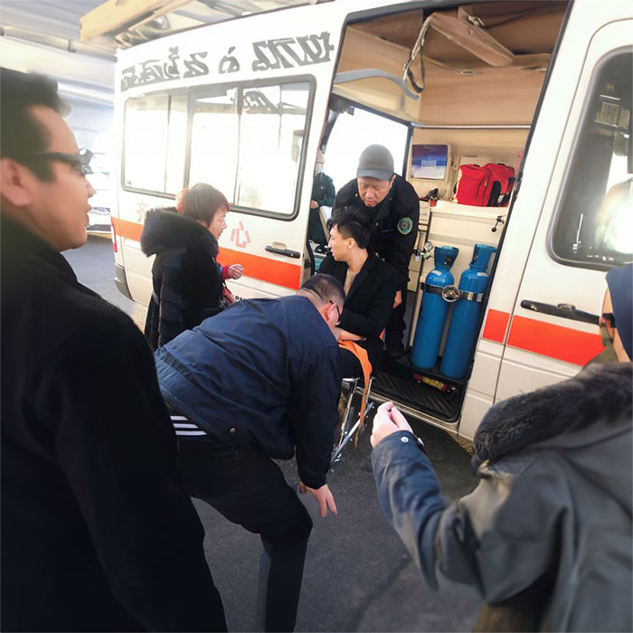 宁波租赁私人救护车电话号码