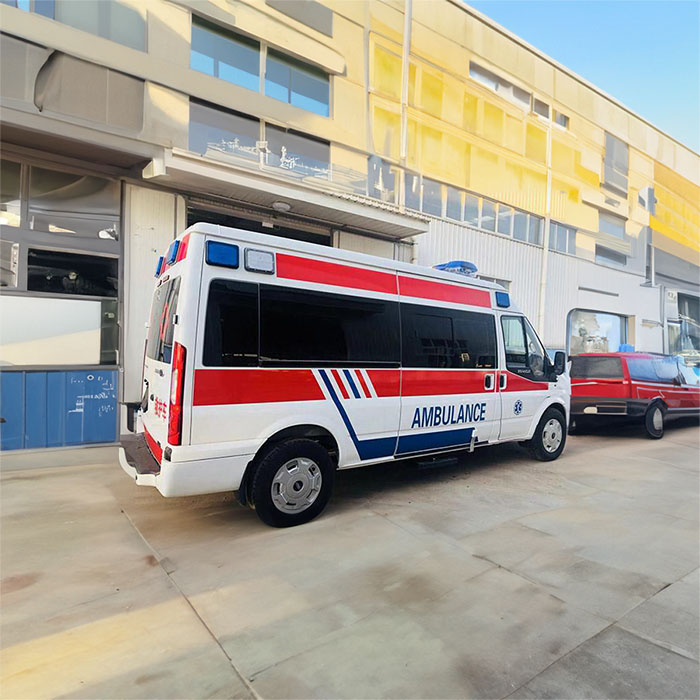 宁波租赁私人救护车联系电话