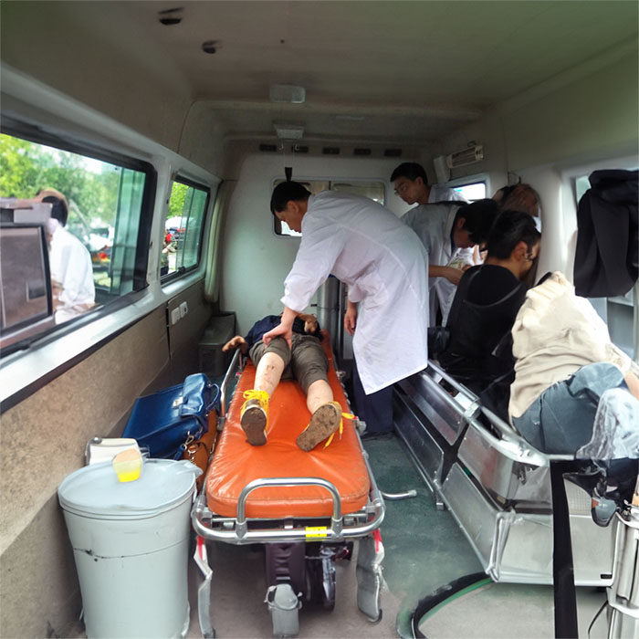 宁波租赁私人救护车联系电话