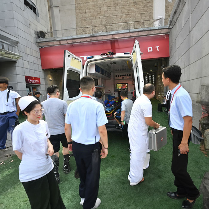 宁波租赁私人救护车电话