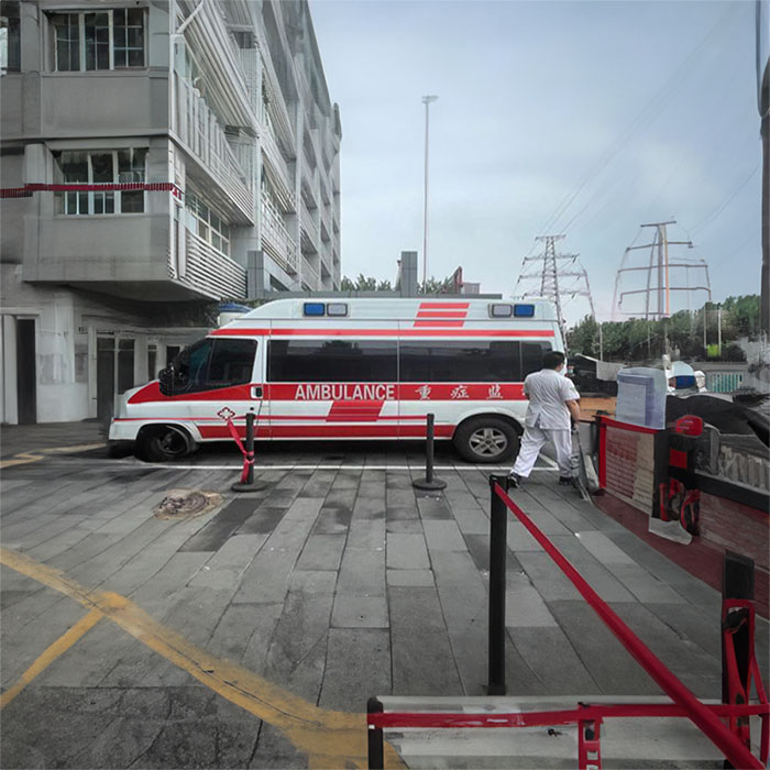 宁波租赁私人救护车联系电话