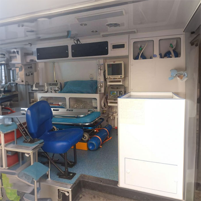 宁波出租私人救护车联系方式