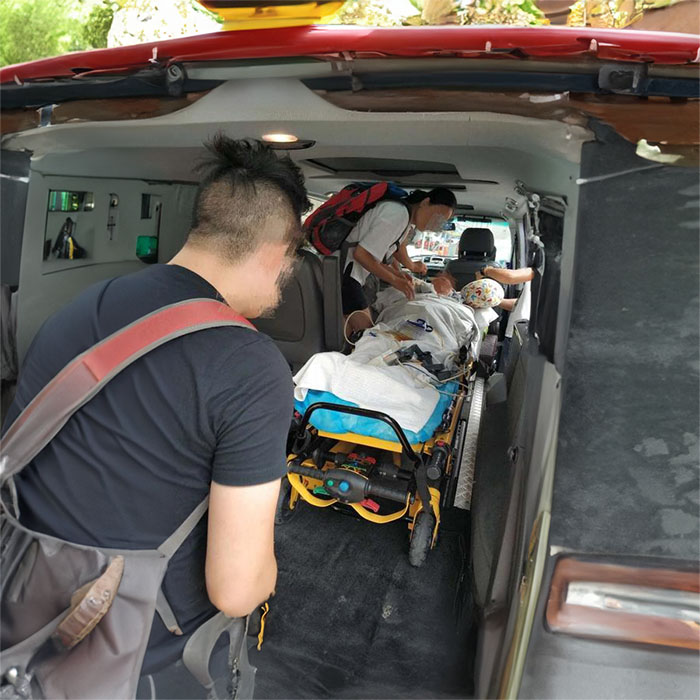 宁波租赁救护车电话